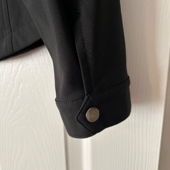 Jacket - Picture 3 of 5